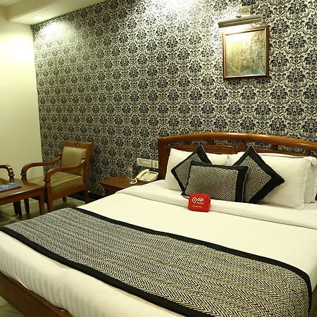 Oyo Rooms Chandigarh Sector 34 ภายนอก รูปภาพ