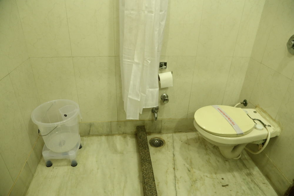 Oyo Rooms Chandigarh Sector 34 ภายนอก รูปภาพ