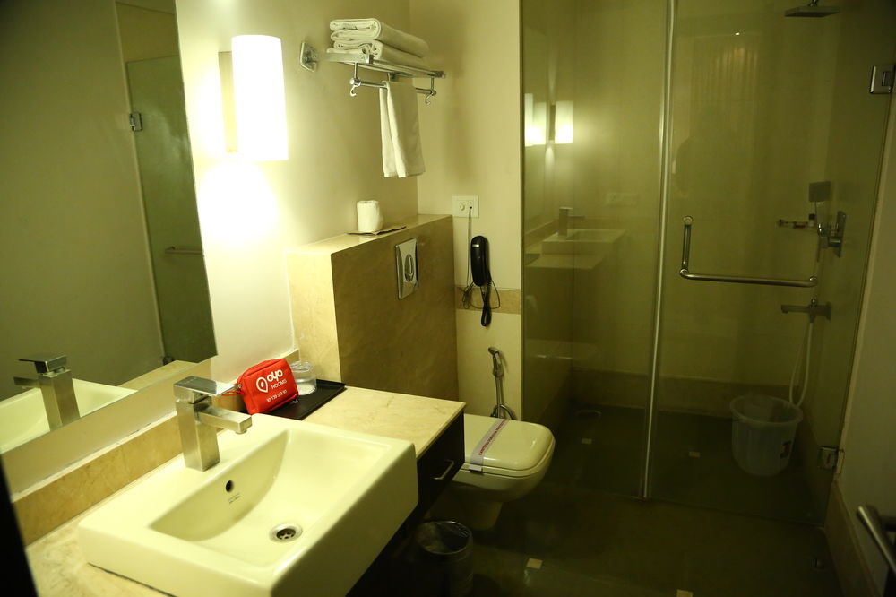 Oyo Rooms Chandigarh Sector 34 ภายนอก รูปภาพ