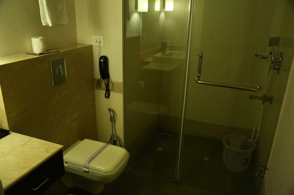 Oyo Rooms Chandigarh Sector 34 ภายนอก รูปภาพ